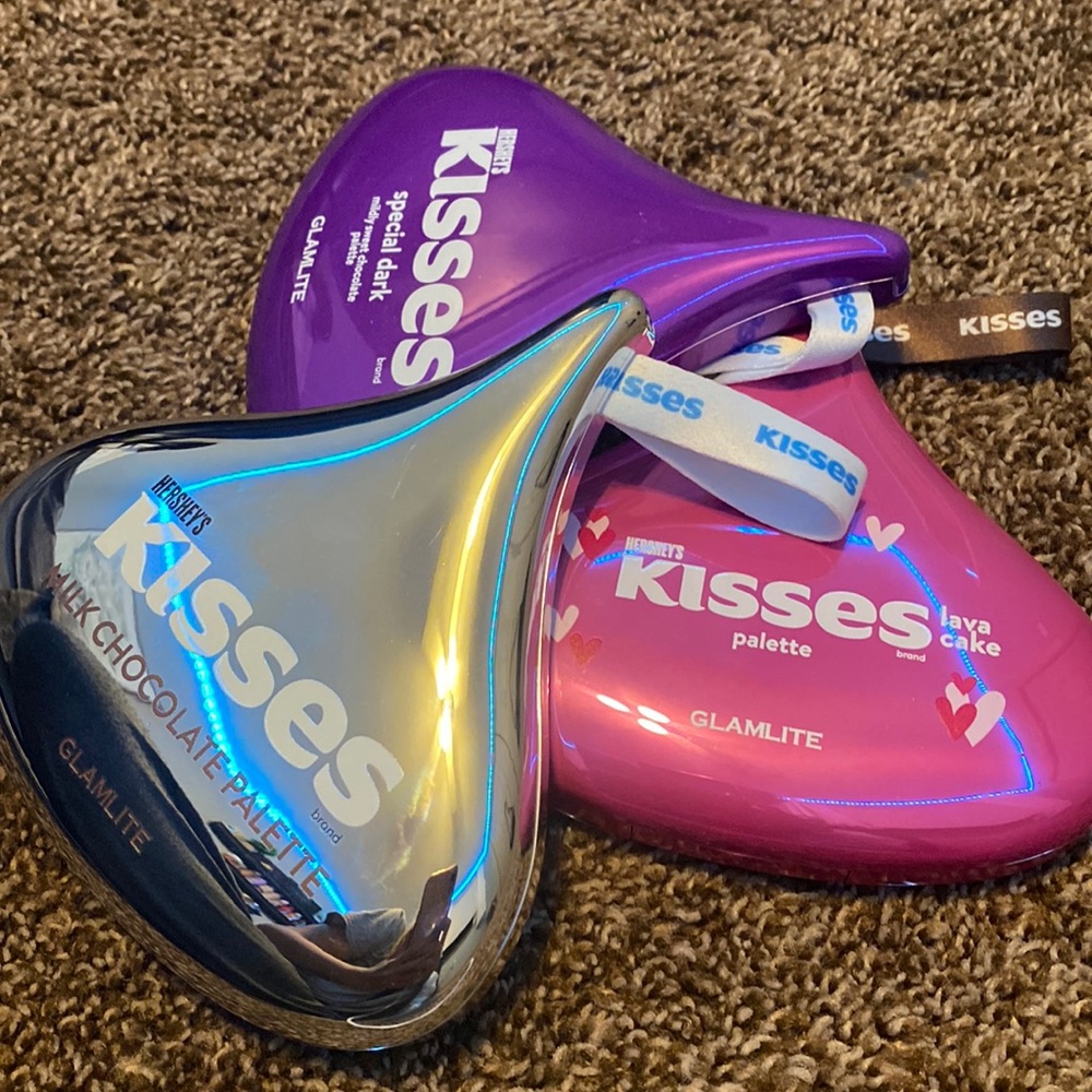 Glamlite limited edition Hersey Kisses Pallets